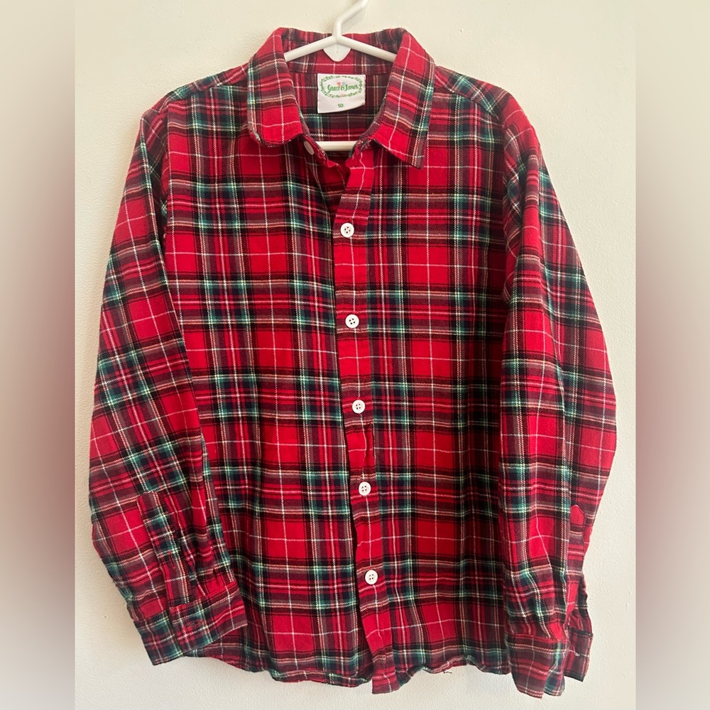 Grace and James Boys Red Plaid Button Down 100% cotton Longleeve Shirt, Size 10